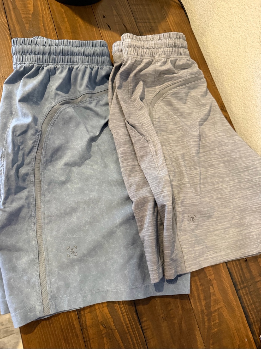 Lululemon Men’s XS Shorts Grey Blue